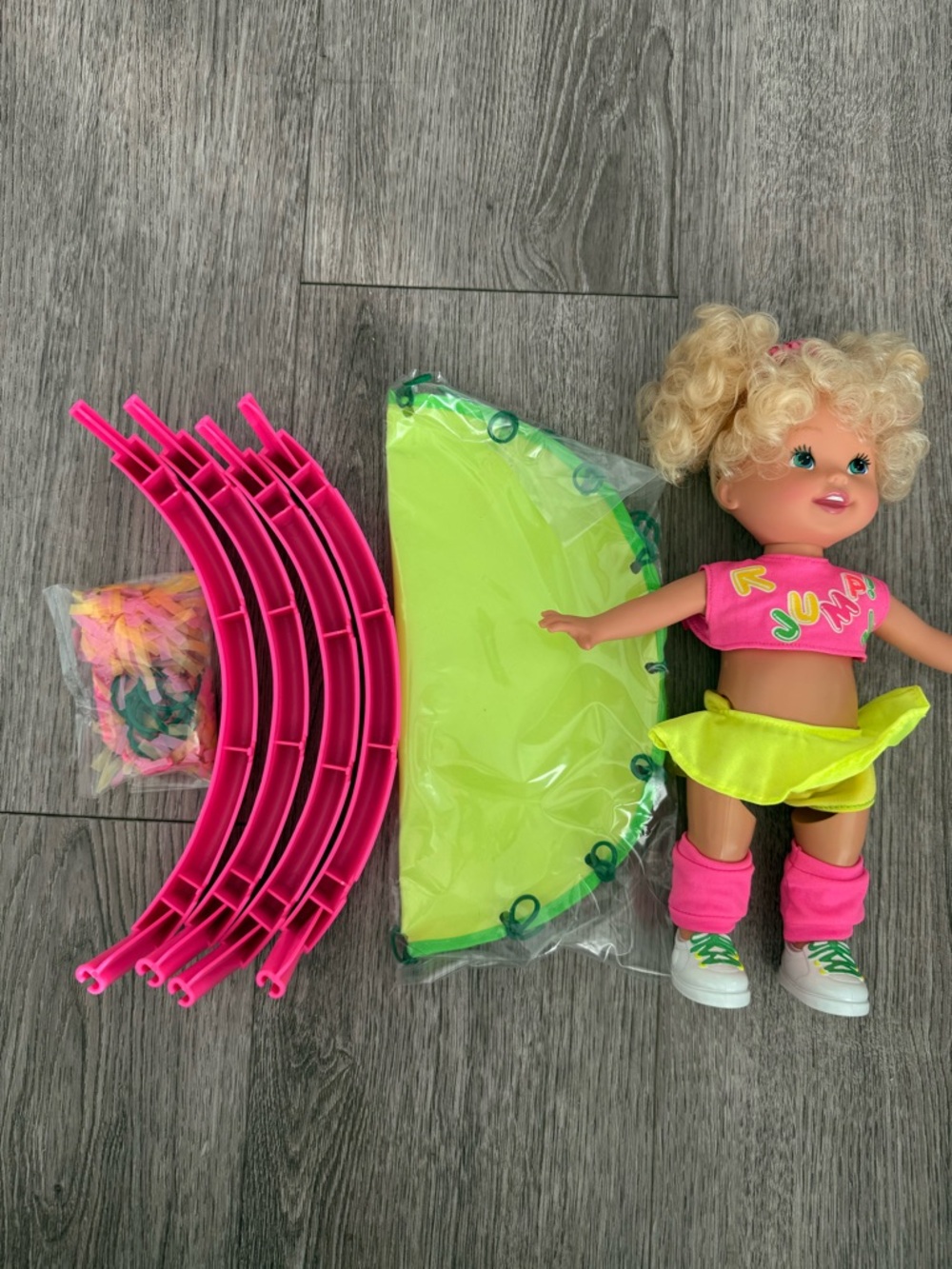 Vintage Toy Biz Jumpsie the Trampoline Jumping Doll 1994